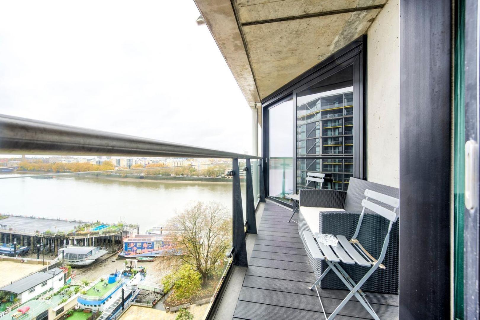 Guestready - A Prime Stay In Nine Elms London Exteriör bild